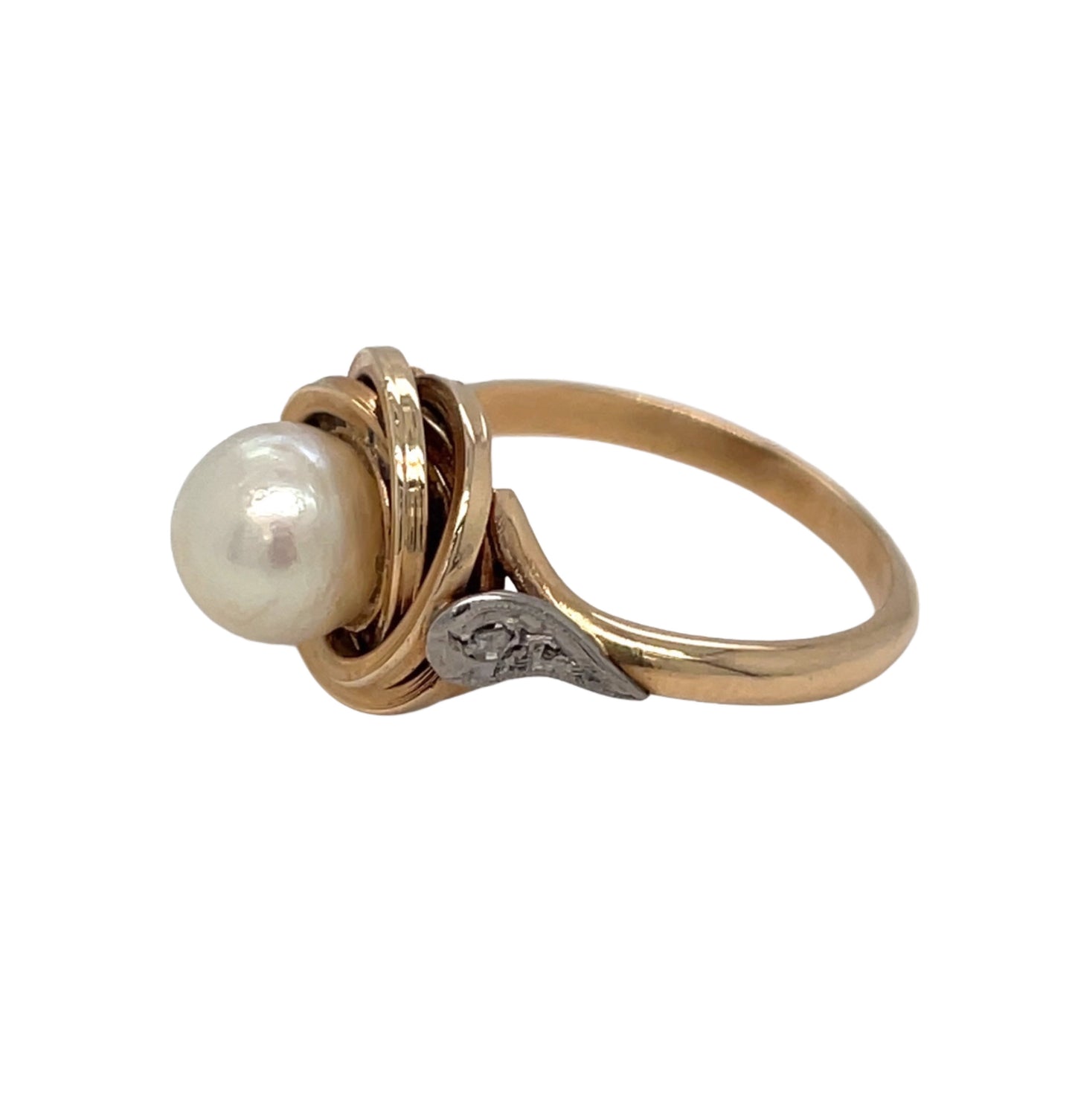Pearl Loveknot Ring