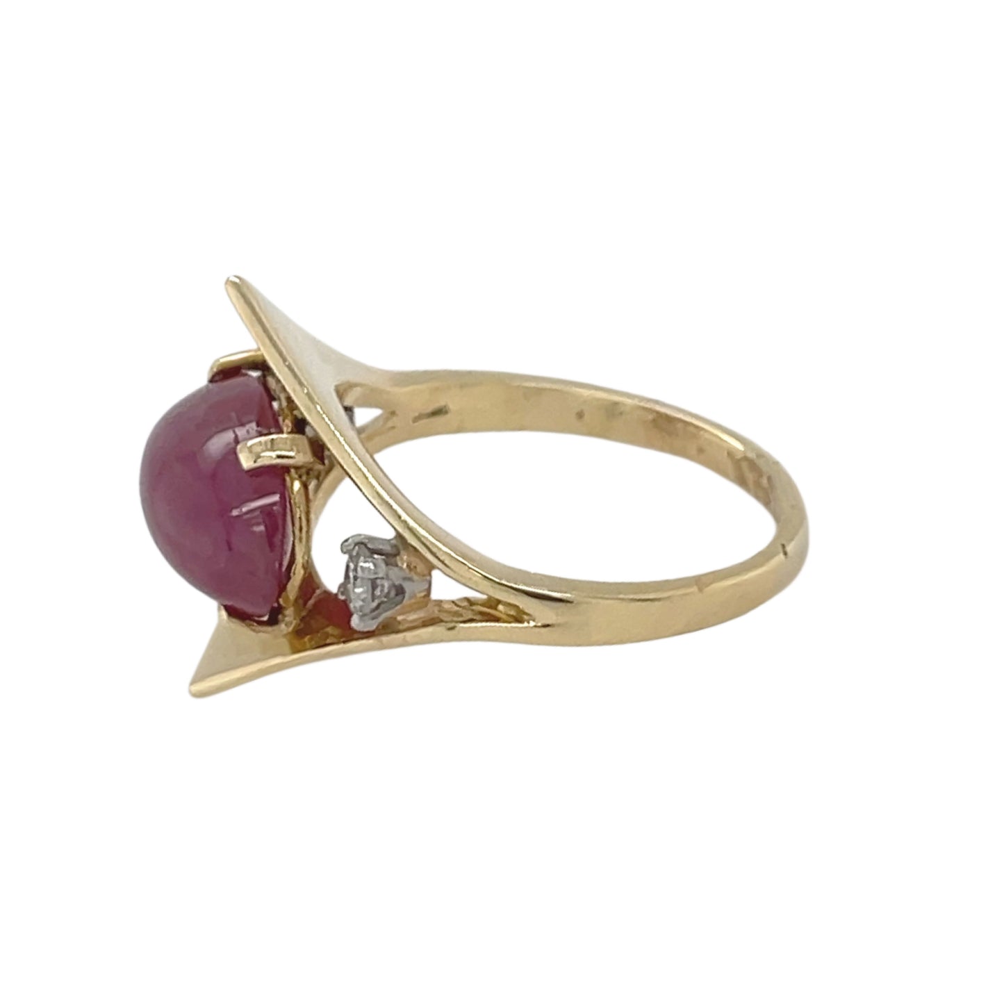 Cabachon Natural Ruby Ring w/ 2 Diamonds